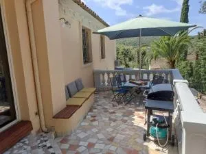 Studio im Grünen mit Pool - 比奥