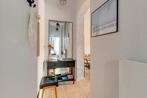 Lion Apartments - Azzuro Premium Loft with 2 Bedr