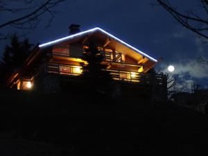 Chalet (11 Adults) room in Chalet Le Grand-Bornand 6 pièces 11 personnes - FR-1-467-68
