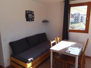 Appartement Saint-François-Longchamp, 2 pièces, 5 personnes - FR-1-635-2