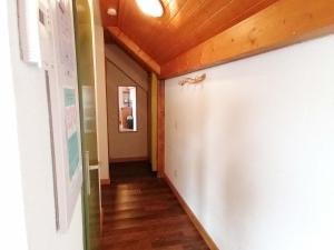 Appartements Appartement Saint-Francois-Longchamp, 1 piece, 2 personnes - FR-1-635-32 : photos des chambres