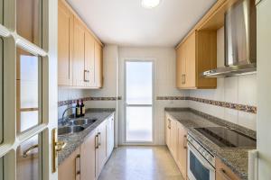 Cozy 2-Bedroom Beachfront Retreat in Estepona