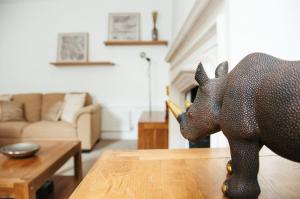 Garden flat in period property Centrally located