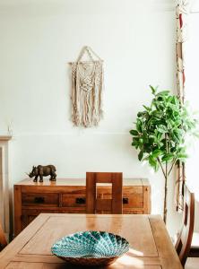 Garden flat in period property Centrally located