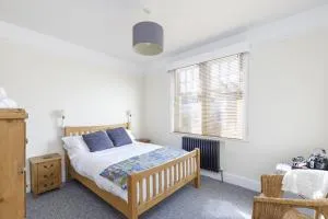 Finest Retreats - Pittodrie Guest House - Room 3 - Bevendean
