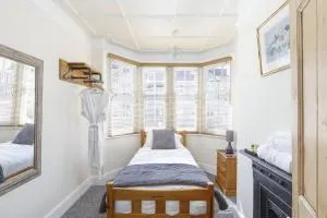 Finest Retreats - Pittodrie Guest House - Room 4 - Bevendean