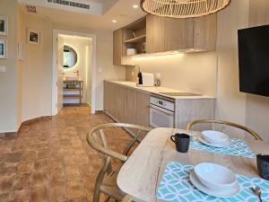 Apartamentos Las Ciencias Studio Q - 4hvězdičkové hotely ve městě Valencie