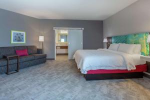King Room with Sofa Bed - Non-Smoking room in Hampton Inn & Suites Burlington