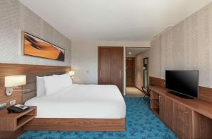 King Room - Mobility Access room in Hilton Garden Inn Dubai Al Jadaf Culture Village
