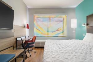 King Room room in Tru By Hilton Sandusky Oh