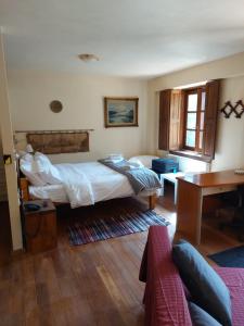 Suite Korfes-Αυτόνομη Σουίτα Πέτρινης Βίλας με Τζάκι