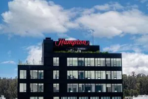 Hampton By Hilton Quito La Carolina Park - Tababela