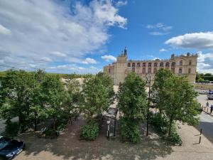 Appartements Face chateau St Germain en Laye, appartement 4 a 6 personnes, 23 min de Paris Champs-Elysees : photos des chambres