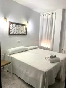 Hostal Casa López - Valencia de las Torres