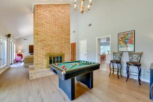 Peaceful Millington Home about 13 Mi to Memphis!