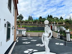 Classic Tranquil Madeiran 4-Bedroom Villa Funchal