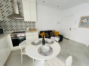 Modern apartment in Los Cristianos