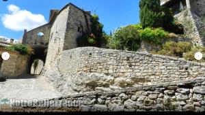 Appartements appartement 3 min a pied du centre d'Uzes parking piscine : photos des chambres