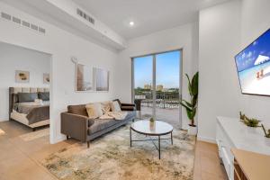 Modern Unit in Downtown Miami With Free Parking