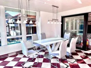 Wie Zuhause! Wohnung mit Garten - Forstern