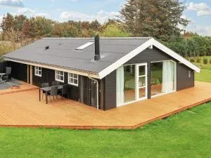 Cozy Coastal Retreat in Gronhoj-By Traum - Trudslev