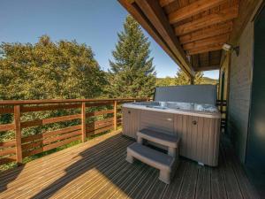 Maisons de vacances Chalet familial confortable avec spa, proche Gerardmer et station de ski, ideal ete et hiver. - FR-1-589-469 : photos des chambres