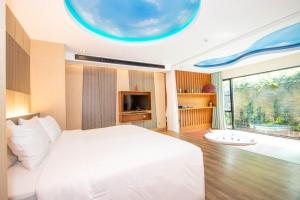 Resort Style Studio Room At Pool Suite Chiang Mai