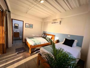 Beach House with AC Surrounded by Nature