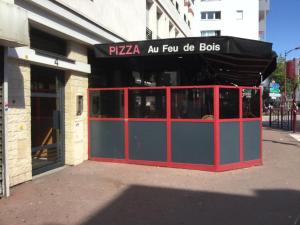 Appartements GRAND PARIS, private parking, balcony and metro, 24 hours self checking : Appartement 2 Chambres