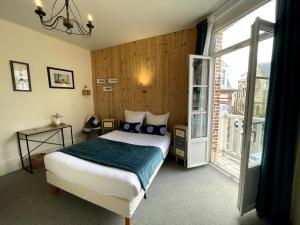 Hotels Hotel Le Trouville : photos des chambres