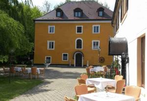 3 star Хотел Hotel Schloss Fuchsmühl Fuchsmühl Германия