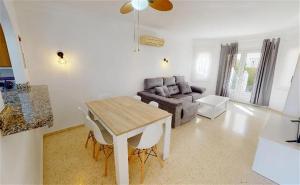 Adosado en Oliva Nova