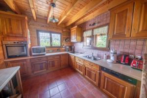 Les Griottes, véritable chalet de montagne, avec Jacuzzi et Sauna