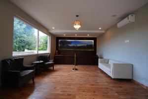 Antaraal Resort & Spa - Wellness & Family Retreat, Dharamshala