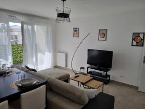 Appartements Le Triple 7 d-Oziris -T3 proche CDG & Parc Asterix : photos des chambres