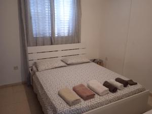 Larnaca, Pervolia 1 bedroom seaside apartment