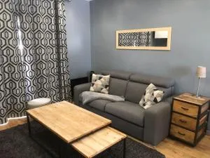 Cosy 3 Pièces en face de la gare - 伊夫林省勒佩赖