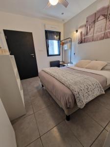 B&B / Chambres d'hotes Mas les jasses Chambre d'hote calme et agreable a la campagne : photos des chambres
