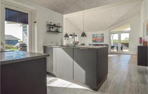 Four-Bedroom Holiday Home In Hadsund