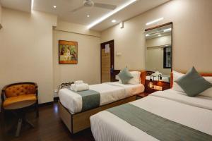 Hotel Ozone Inn Colaba