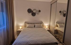 Moșnița CrisApart04 - factura PJ