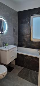 Moșnița CrisApart04 - factura PJ