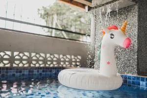 PD Corner Lot 5R3BR 16pax Pool Homestay 5min to Beach - 波德申