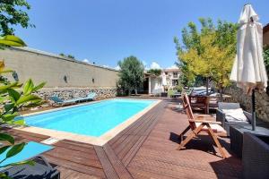 Villa 3 Logements entiers avec piscine parking