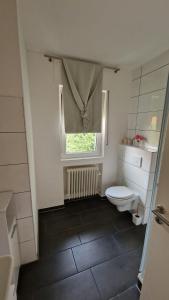 Appartement 4 Personen - Zimmer in Wohnung, zentral, ruhig, modern