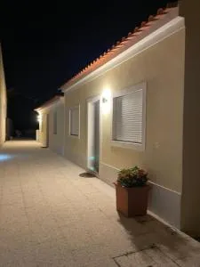 THE ORANGE TREE HOUSES - Frente by Live and Stay - Pego