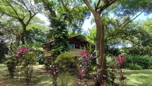 Marbella Beach (10min. walk) Nature Lovers & Surf - San Juanillo