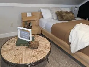 Lakewoods Urban Suite - Coburn