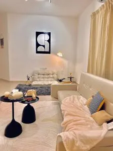 HeySnowy 8-15pax, FreeNetflix, Water Dispenser, gated and guarded - Kampong Bentong