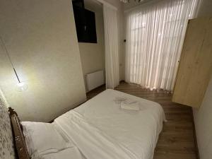 City Center Flamingo Suite